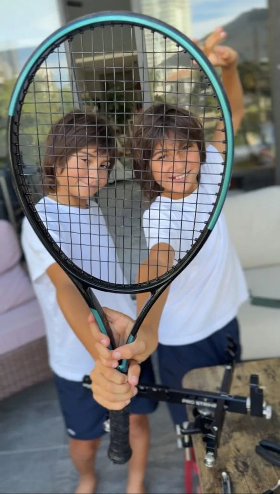 @tennisbros.fl